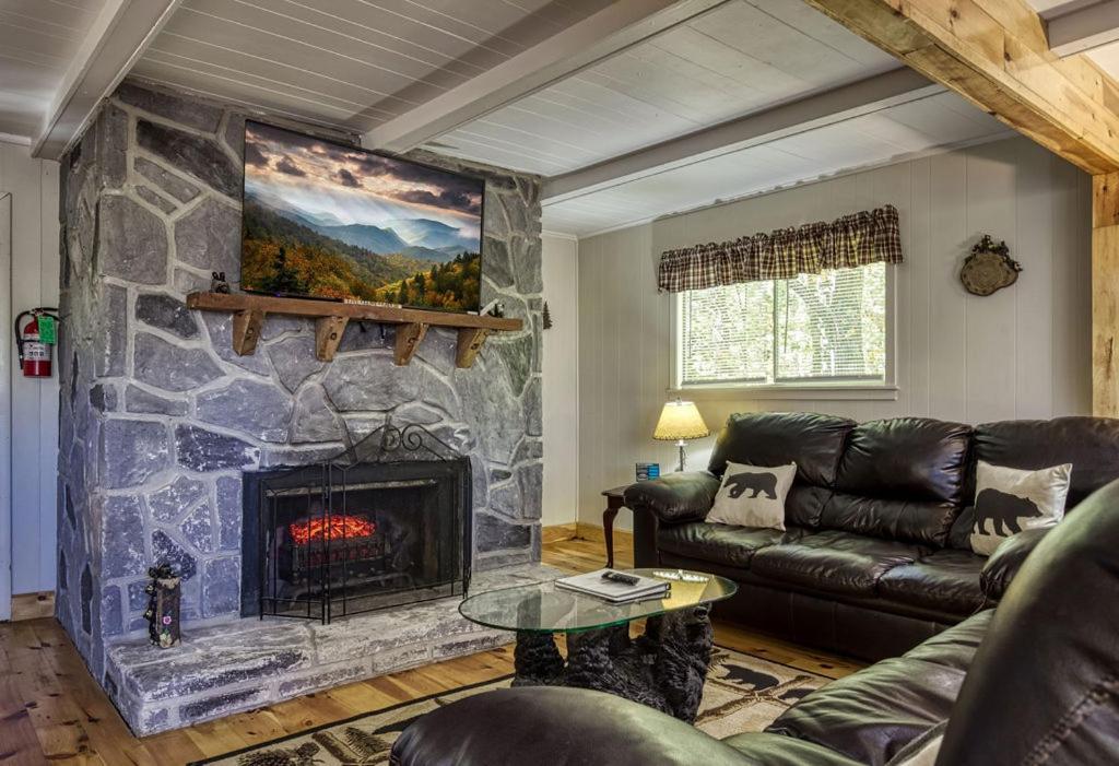 Four Bears Den, Hot Tub, 1089 Of Free Attraction Tickets For Each Paid Day, Dollywood And More Gatlinburg Dış mekan fotoğraf