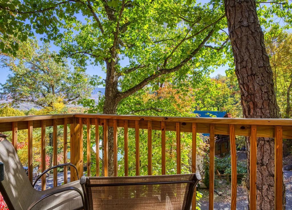 Four Bears Den, Hot Tub, 1089 Of Free Attraction Tickets For Each Paid Day, Dollywood And More Gatlinburg Dış mekan fotoğraf