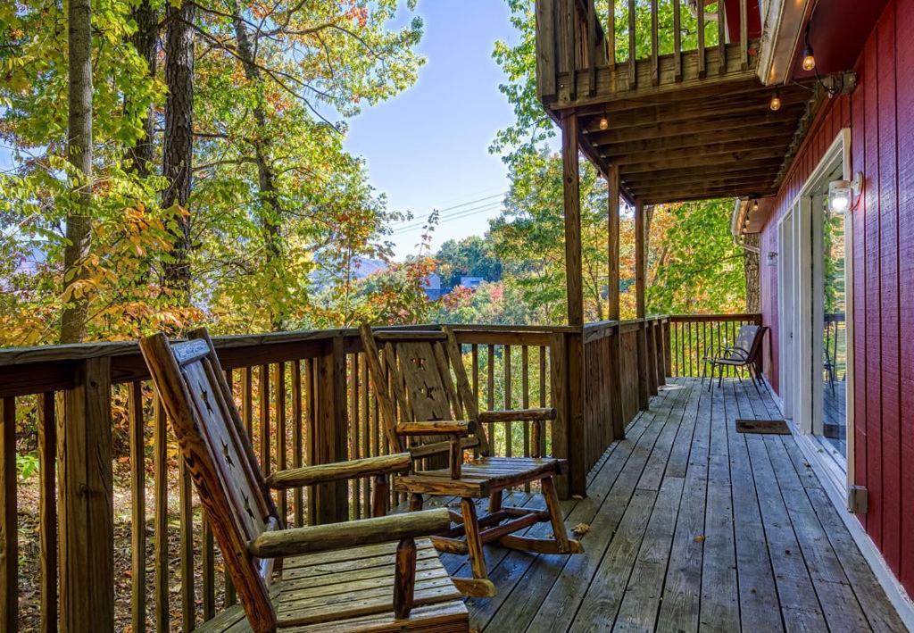 Four Bears Den, Hot Tub, 1089 Of Free Attraction Tickets For Each Paid Day, Dollywood And More Gatlinburg Dış mekan fotoğraf