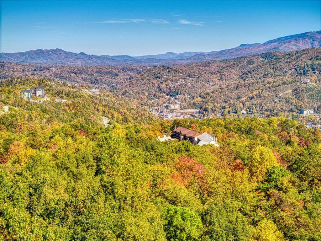 Four Bears Den, Hot Tub, 1089 Of Free Attraction Tickets For Each Paid Day, Dollywood And More Gatlinburg Dış mekan fotoğraf