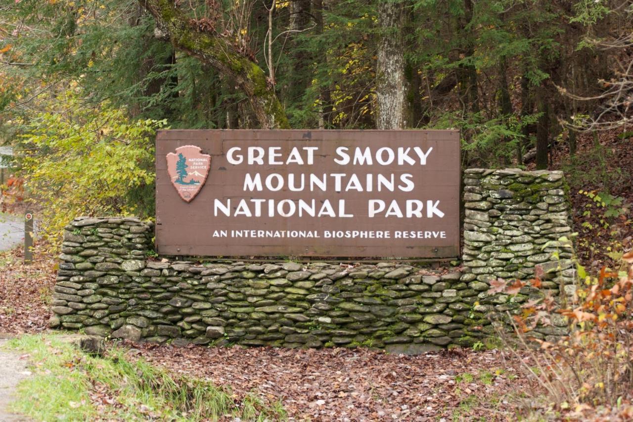 Four Bears Den, Hot Tub, 1089 Of Free Attraction Tickets For Each Paid Day, Dollywood And More Gatlinburg Dış mekan fotoğraf
